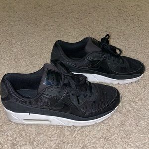 Womens Nike Air Max 90 black size 8.5